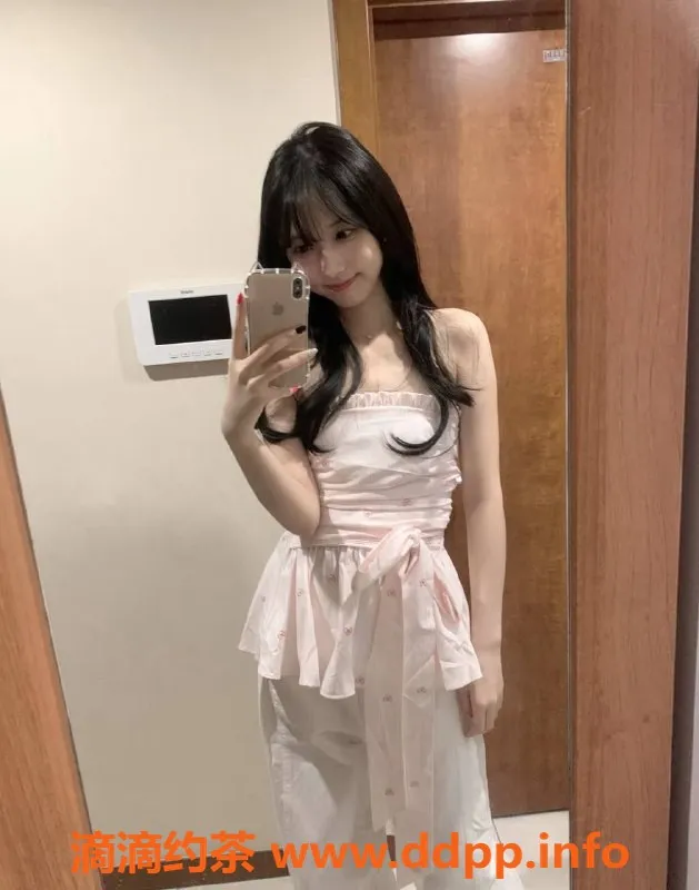 广州楼凤-尖沙咀高质VIP美女 酒店服务体验