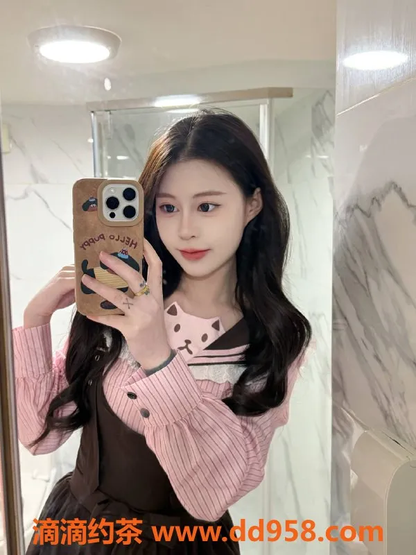 广州楼凤-金沙洲嫩妹158cm B罩杯 舌吻制服服务