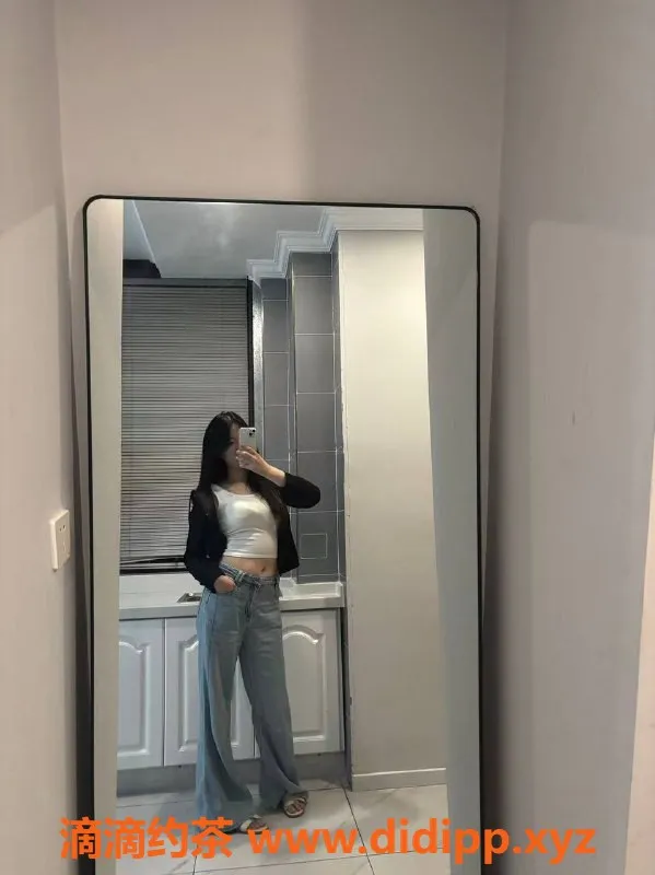 成都楼凤资源信息,武侯区小艺，168身高108斤御姐，热情服务