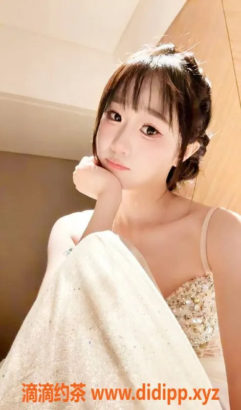 广州楼凤-天河区宝宝，1400起，激情服务等你体验