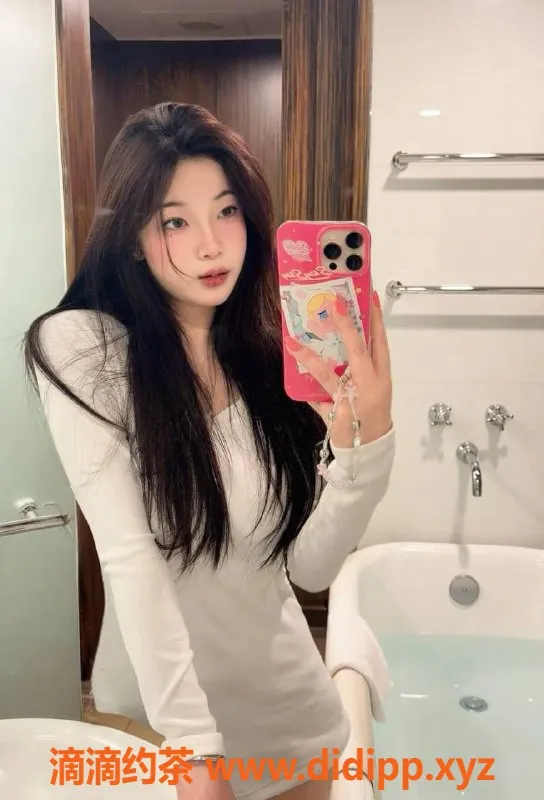 湛江楼凤-湛江诗晗，19岁165cm巨乳可爱妹，800元/次