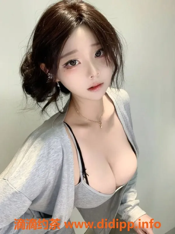 广州楼凤-广州天河喜宝，168cm长腿36D嫩妹，800起