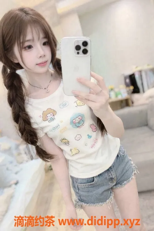 昆明楼凤-官渡区猫猫，800元服务，私密陪浴体验