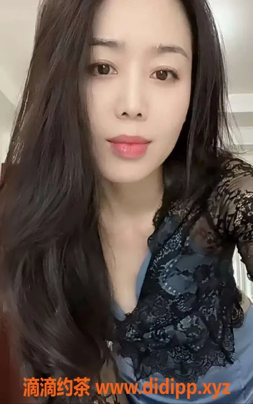 广州楼凤资源信息,白云区桃子，36D人妻，33岁身高163，超值服务等你来享！