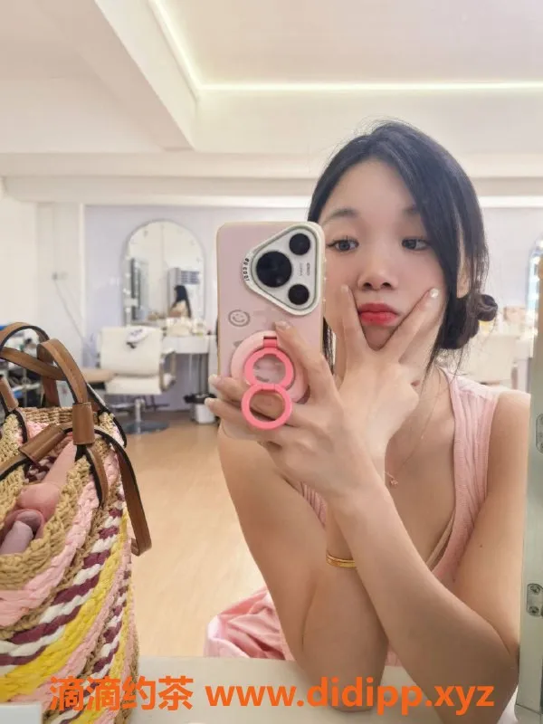 广州楼凤-#番禺 灵儿
课费