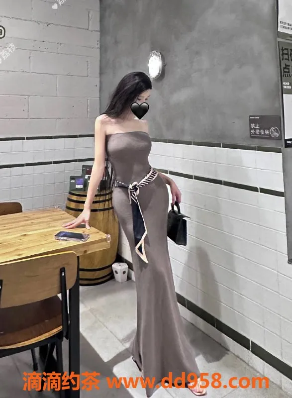 深圳楼凤-📊  0条车评，综合评分
好评 0% |人照 |
中评 0