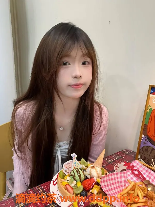 广州楼凤-天河樱桃酱，600p嫩妹，口活服务超赞