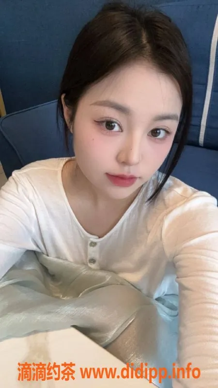 广州楼凤资源信息,海珠小可爱，嫩妹舌吻热情服务