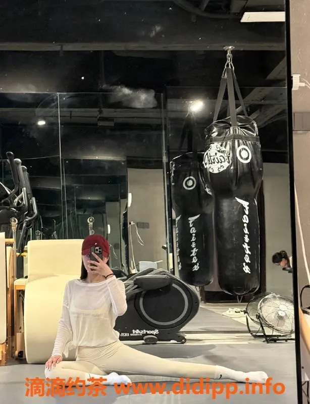 广州楼凤-天河御姐MiCo，水费1200p，带你享受极致服务