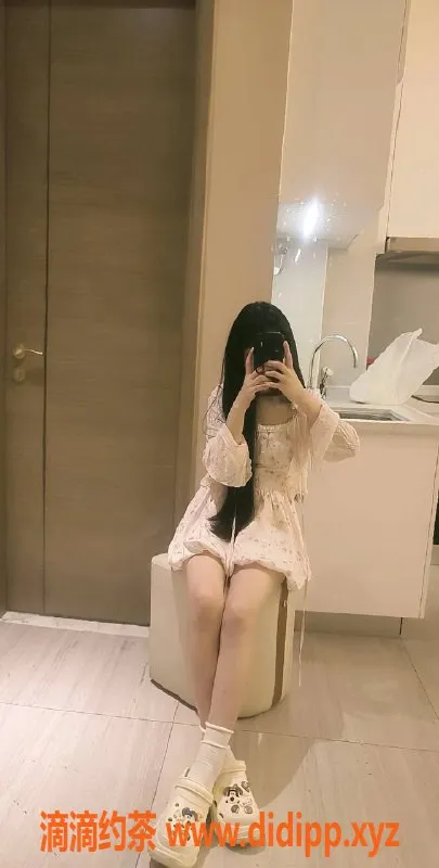 广州楼凤-天河嫩妹梓姝，水费600，69式服务体验