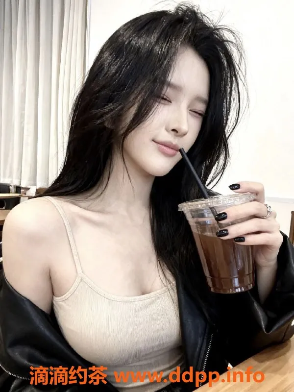 广州楼凤资源信息,番禺嫩妹子怡，700水费，等你来玩！