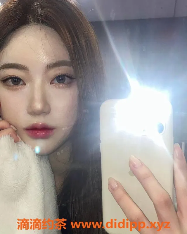 北京楼凤-朝阳欣欣，1300起步，女友型初次下海