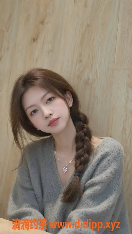 深圳楼凤资源信息,龙岗娴娴，900元享鸳鸯浴，服务超棒！