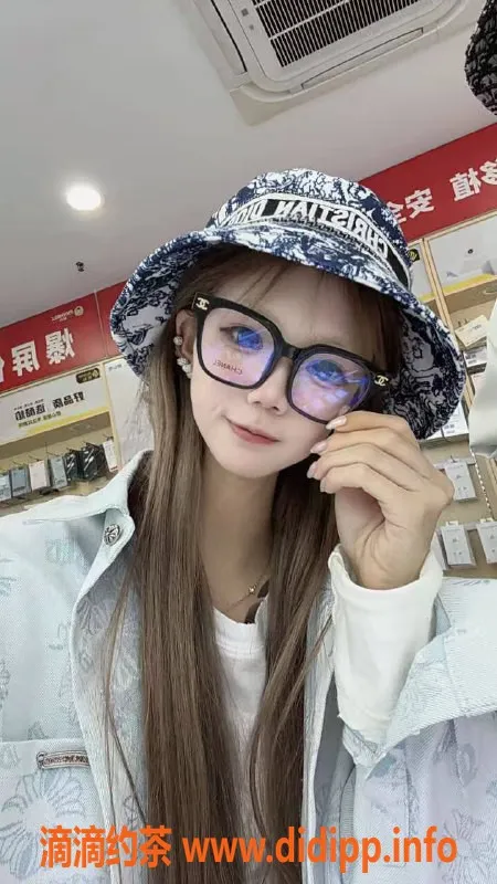 广州楼凤-广州天河公主，700元体验私密服务