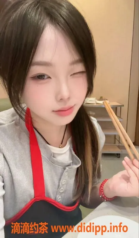 深圳楼凤-深圳宝安丸丸，700p嫩妹舌吻服务