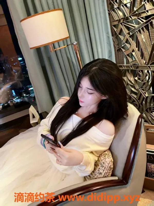 常州楼凤资源信息,常州金坛吖吖，20岁168cm C罩杯，服务优秀