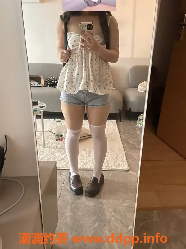 广州楼凤-海珠嫩妹绵羊，9P大胸SM服务等你体验