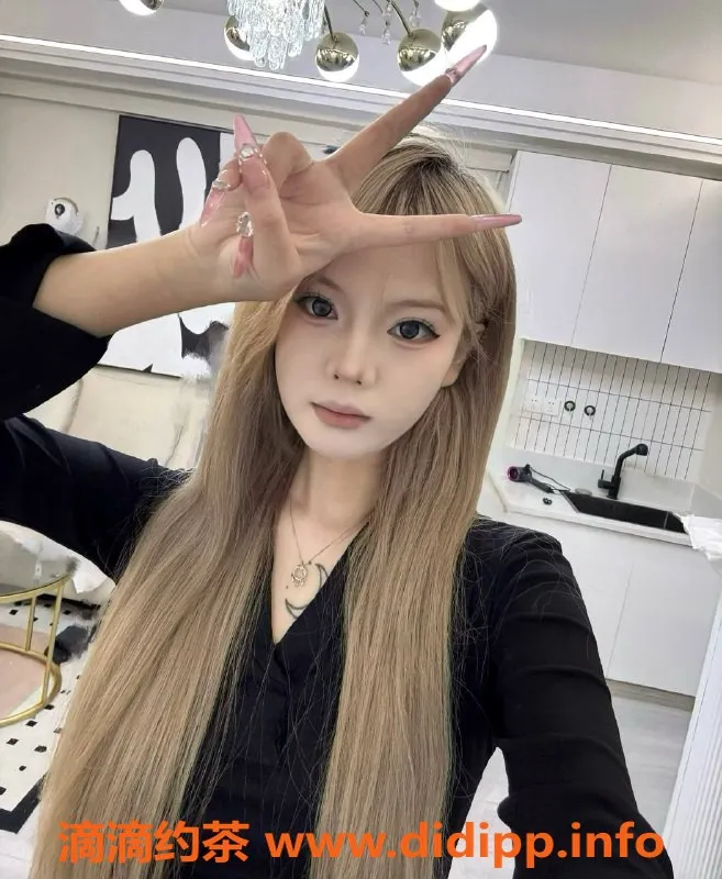 广州楼凤-天河嫩妹妮妮，6P鸳鸯浴等你体验！