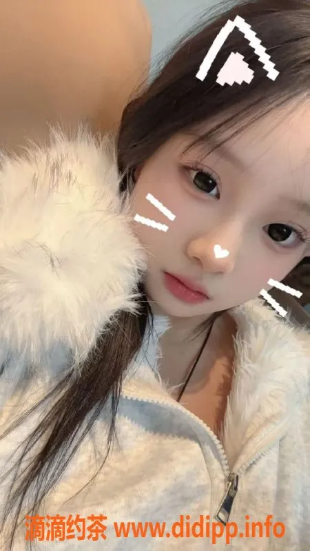 常州楼凤-武进E小熊，165cm E罩杯，超值陪浴服务