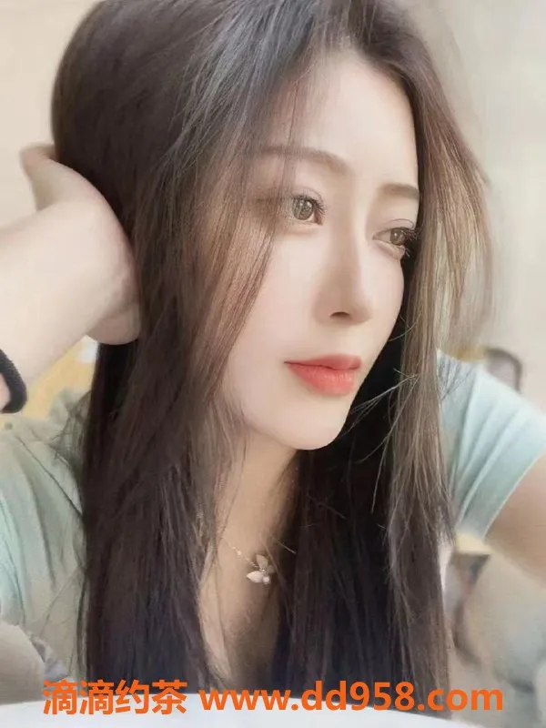 广州楼凤-天河嫩妹苏妍希，水费1000p，舌吻服务等你体验