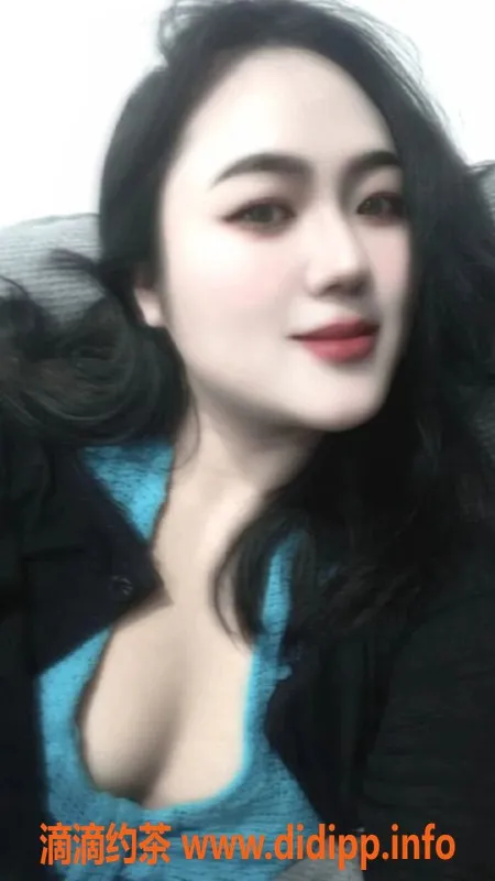 昆明楼凤-五华区小艾：18岁，5p/8pp，服务多样