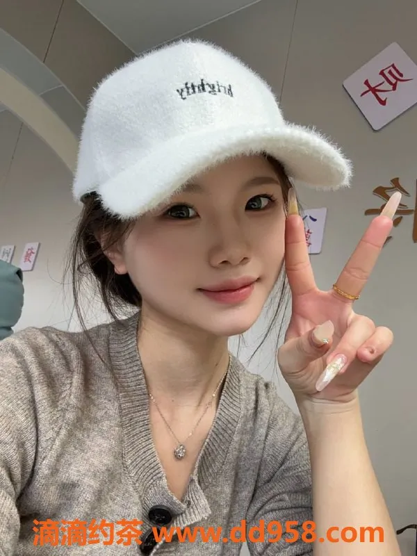 广州楼凤-天河嫩妹瑾瑶，600元/次，绝对值得体验