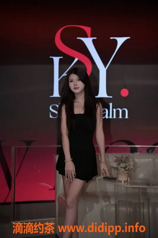 广州楼凤-天河嫩妹瑾瑶，600元/次，绝对值得体验