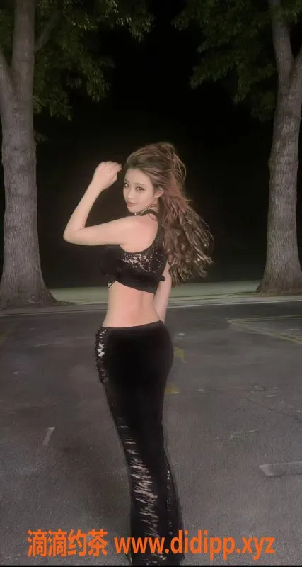 广州楼凤-天河嫩妹嘉琪，艺术舞蹈生，1300p好服务