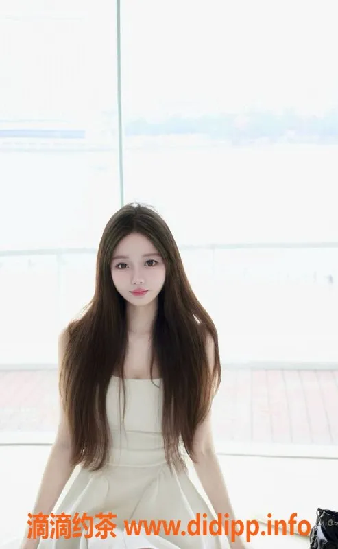 广州楼凤-天河区优选嫩妹，162cm C罩杯，美臀服务