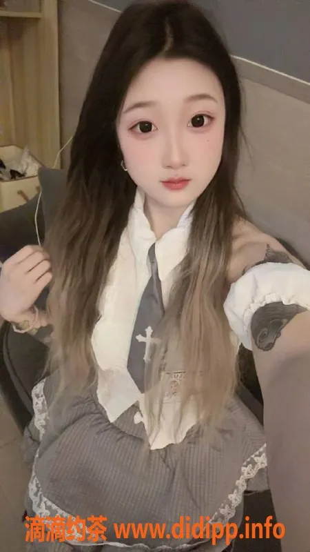 深圳楼凤-龙华雪晴丨172cm 48kg 清纯长腿老师