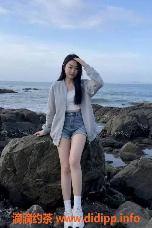 兰州楼凤资源信息,兰州紫菀，165身高，胸B，800元服务