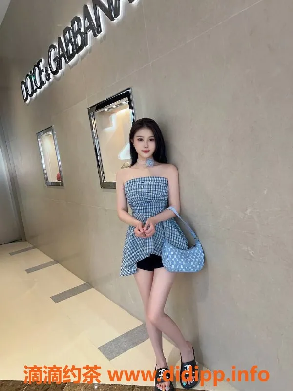 深圳楼凤-福田菲菲，1800元双向舌吻服务，长腿诱惑