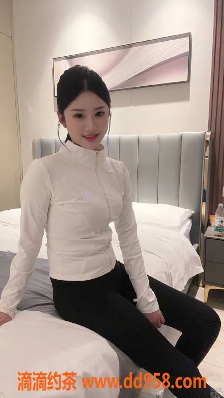 深圳楼凤-深圳龙华九儿，1100元浪漫体验