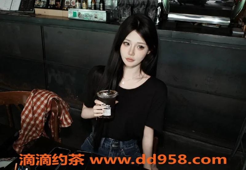 深圳楼凤-福田Vicky，165cm 44kg，舌吻服务等你体验