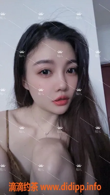 成都楼凤-武侯区御姐车祖儿，服务细致身材好