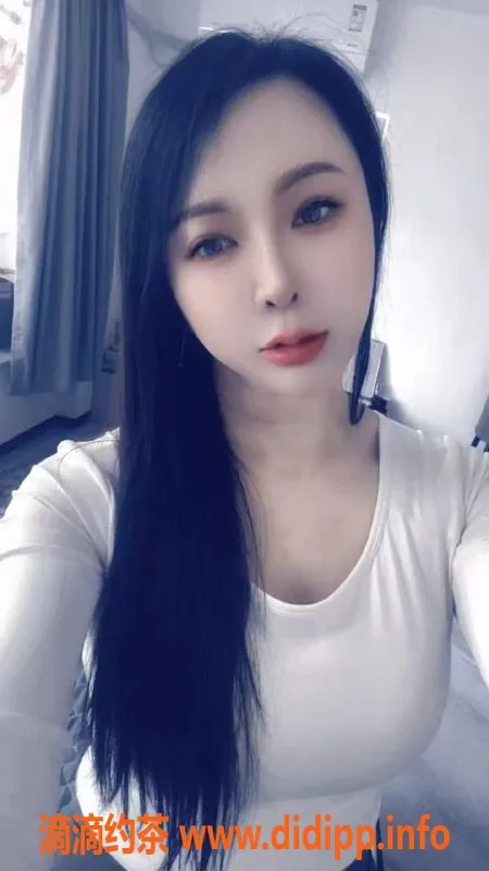 广州楼凤资源信息,禅城区少妇，163身高B罩杯，服务极佳