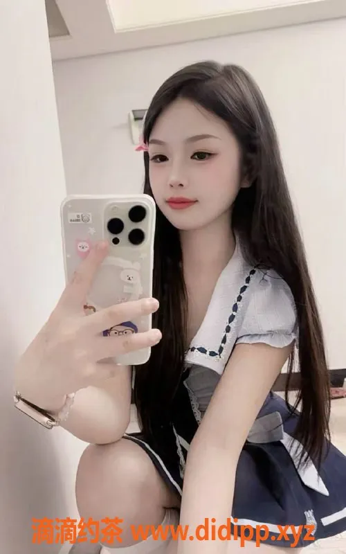 广州楼凤-越秀嫩妹颍心，700元鸳鸯浴服务等你来体验