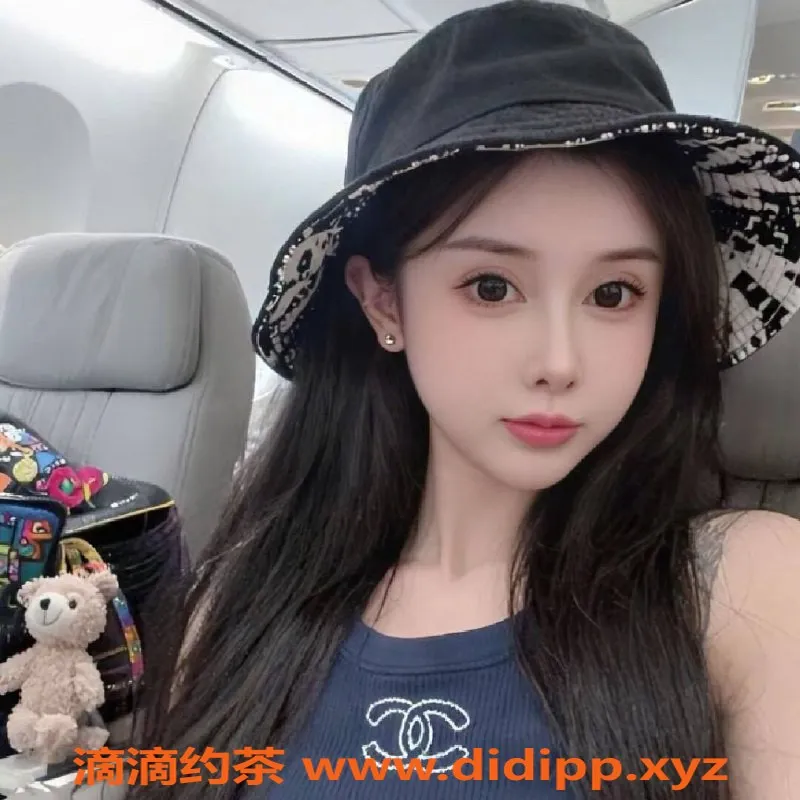 广州楼凤-天河嫩妹奶芙，服务超赞只需1500p