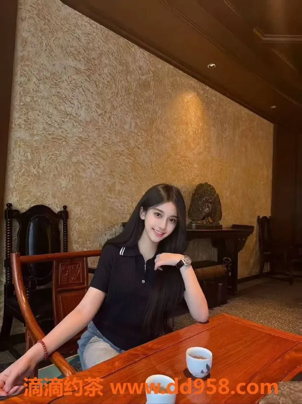 常州楼凤资源信息,常州20岁朵朵，身高166，92斤C罩杯