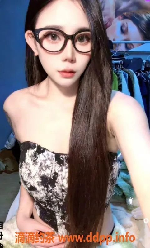 广州楼凤资源信息,番禺小伊，身材火辣，服务超棒，600元体验