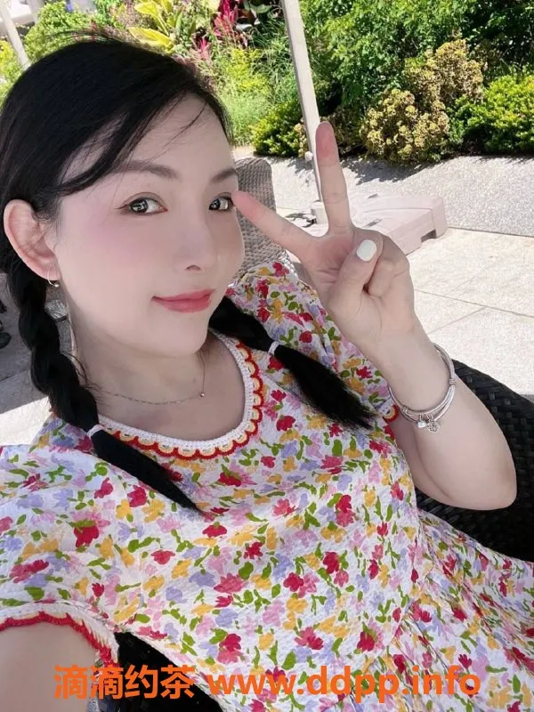 成都楼凤-高升桥小雨，6p服务双飞车，尽享激情