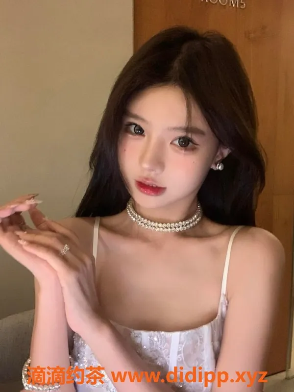 无锡楼凤-锡山区高颜值嫩妹悠悠 陪浴服务 49kg