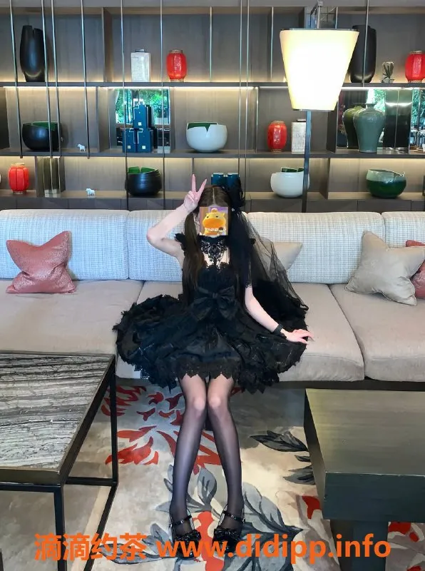 广州楼凤-广州天河小秋，1000元起服务，身材火辣