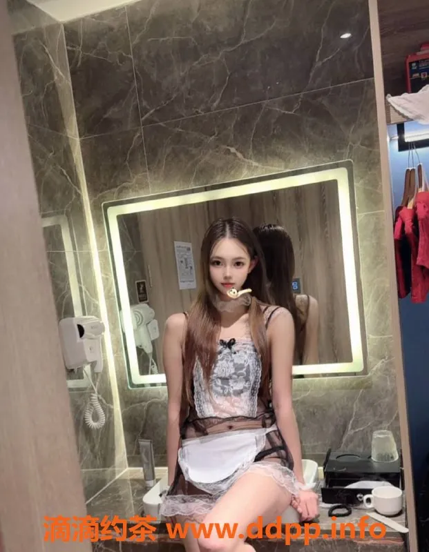 深圳楼凤-深圳宝安悠悠，价格1000p，嫩妹制服服务