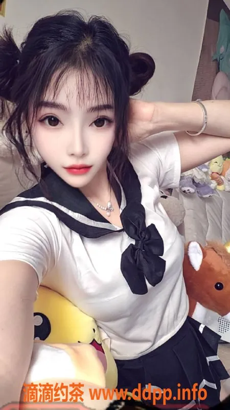 广州楼凤-白云嫩妹小月，500元水费服务等你体验！