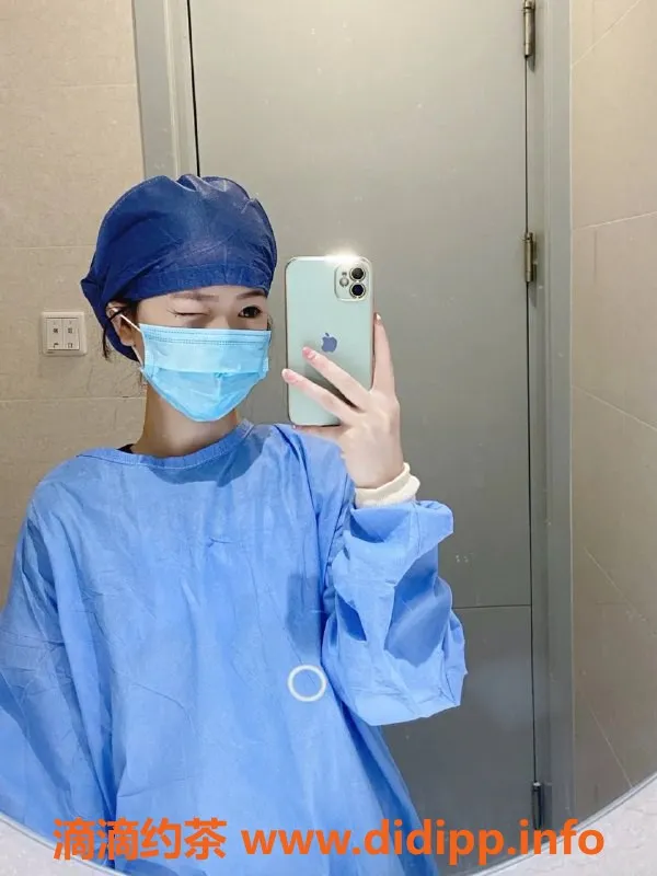 深圳楼凤资源信息,南山瑶瑶（小护士），1200元双修，嫩妹服务