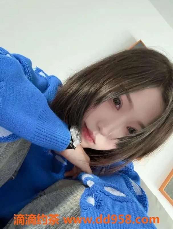 广州楼凤-天河嫩妹北极星，舌吻服务仅需700