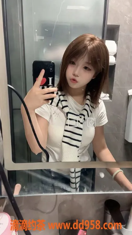 广州楼凤-天河嫩妹钱多多，水费500/1000pp