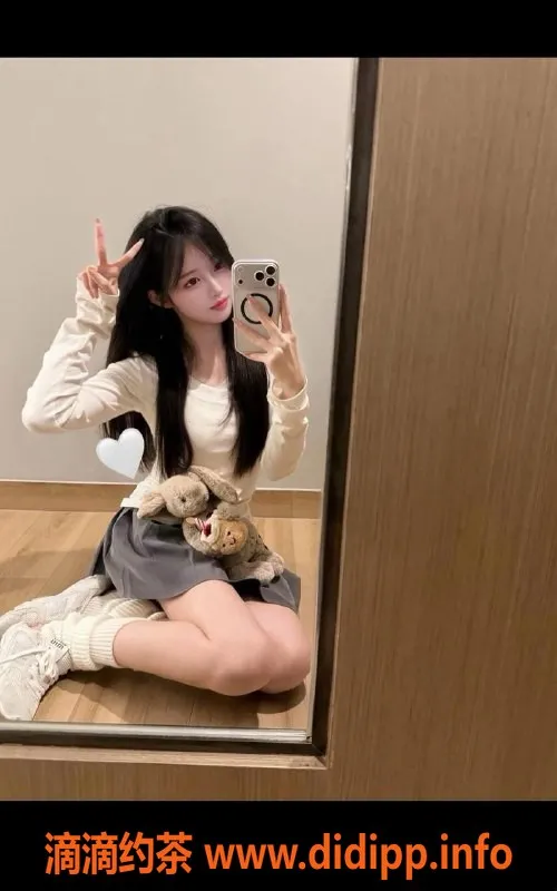 广州楼凤-天河区嫩妹，162C罩杯，服务优质