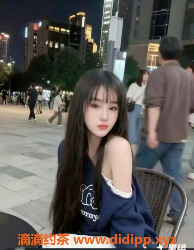 广州楼凤资源信息,海珠区快餐服务张琪，22岁 36D可选